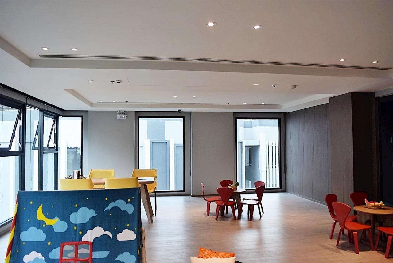 The Base Central Apartments 芭達亞 外观 照片