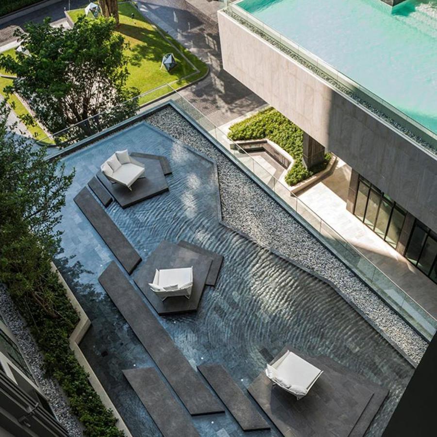 The Base Central Apartments 芭達亞 外观 照片