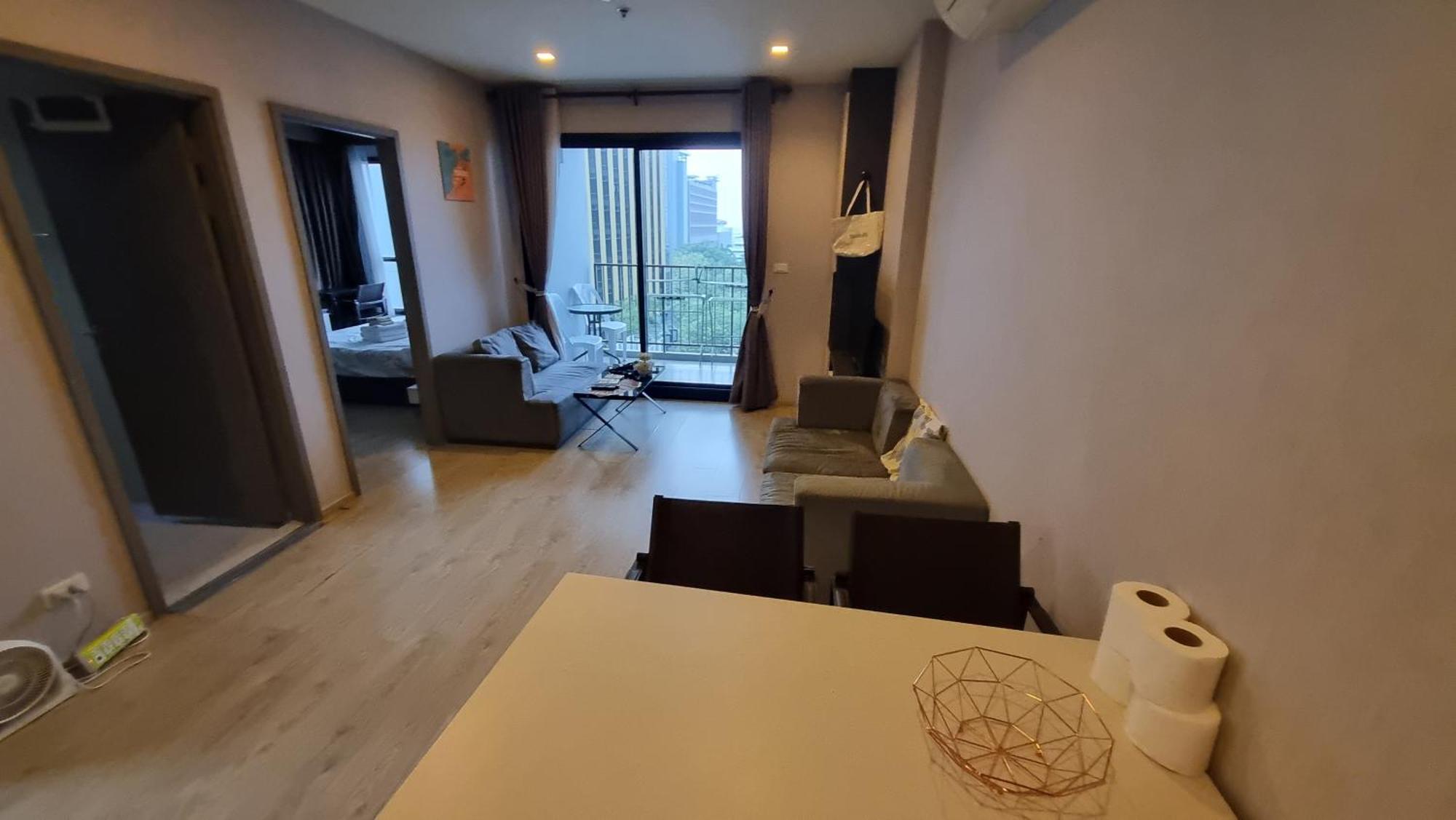 The Base Central Apartments 芭達亞 外观 照片